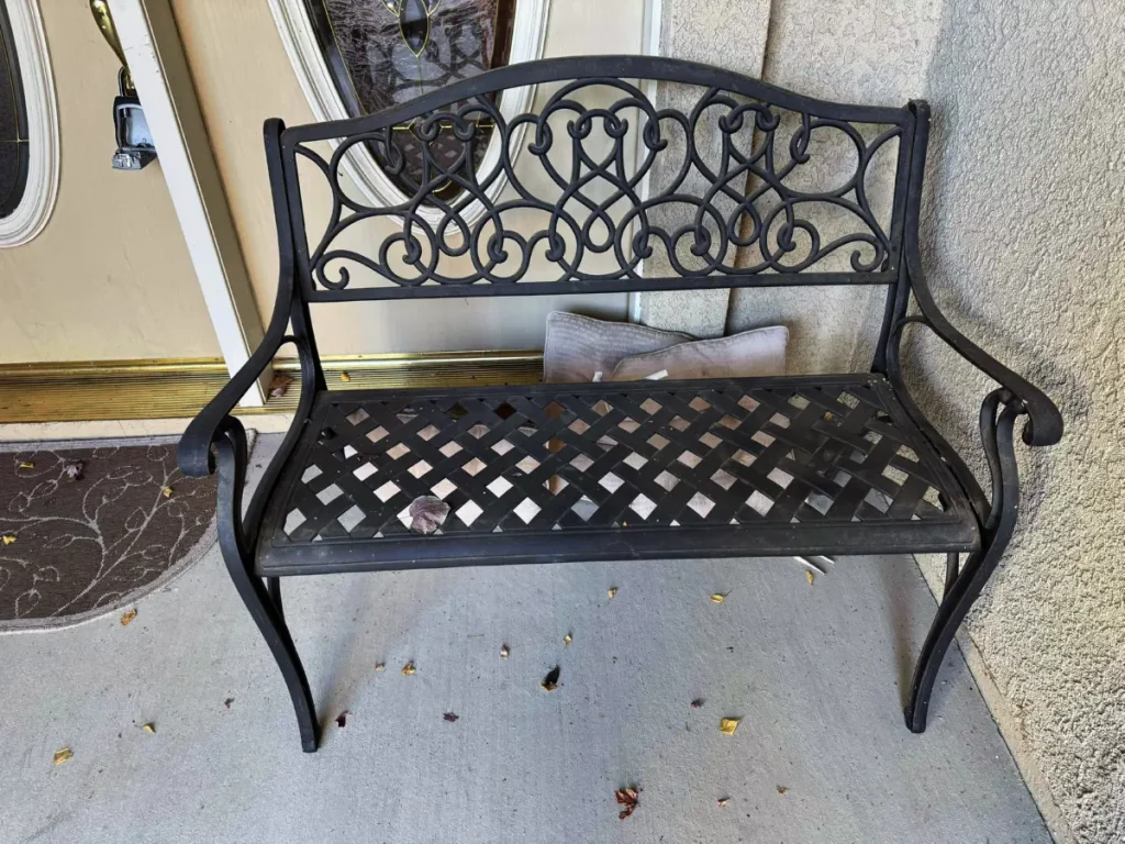 received_1322965832458043